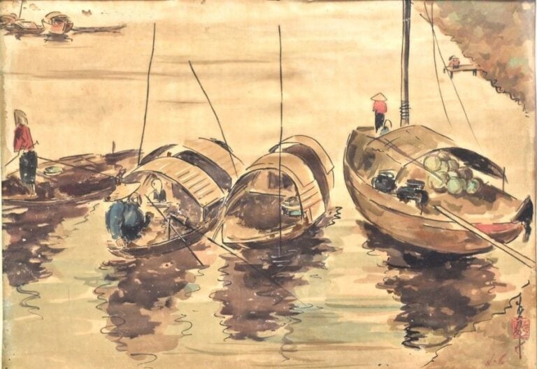 Jonques ou smapans amarré(e)s sur le Mékong Aquarelle sur soie Porte deux signatures et un cachet en bas à droite 29 x 42,5 cm (à vue) (trous, mouillures, déchirures et manques) A FINE LIKELY VIETNAMESE WATERCOLOR ON SILK DEPICTING JUNKS AND FISHERMEN ON THE MEKONG Vietnam, 20th century