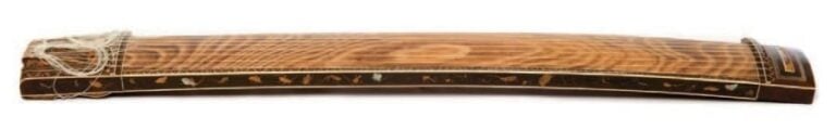 Koto (instrument de musique à corde) à treize cordes avec housse en brocar