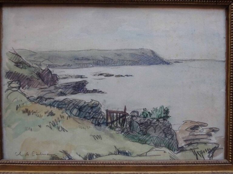 "Le nez de Jobourg" Pastel et fusain sur papier 23 x 33 cm (à vue) (rousseurs)