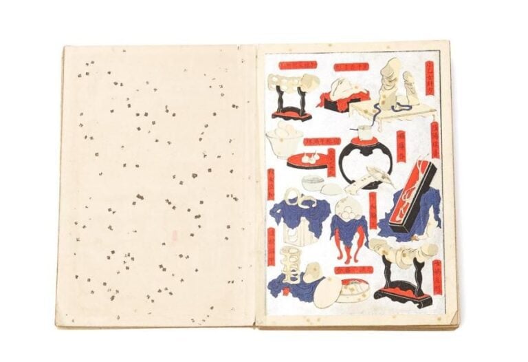 Livre accordéon (leporello - orihon) contenant douze estampes (double-pages) figurant des scènes érotiques shunga de couleu