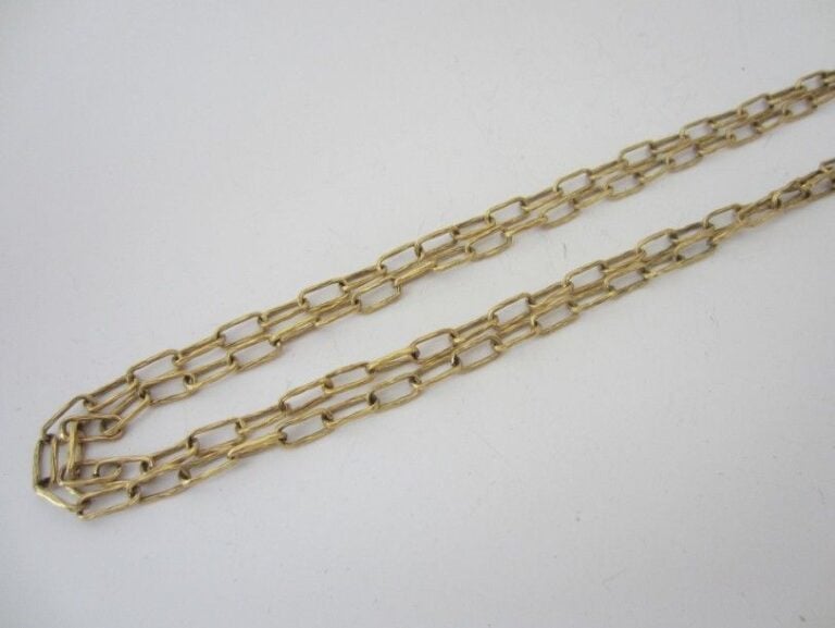 Long COLLIER en or jaune (750 millièmes) à maillons ovales ajouré