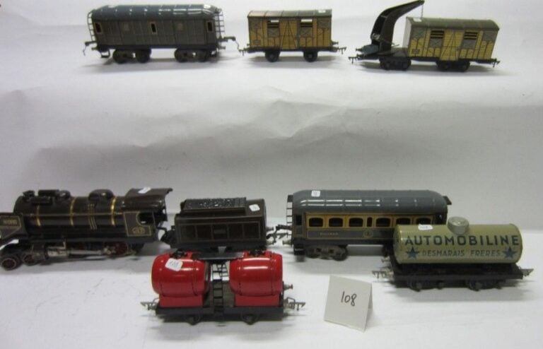 Lot avant guerre comprenant: - Loc