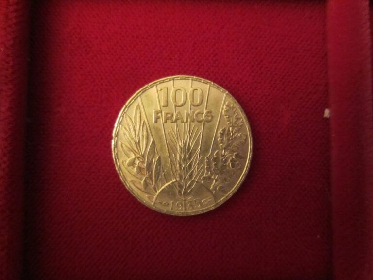 Lot de 1 pièce de 100 Francs or type Bazor 1935