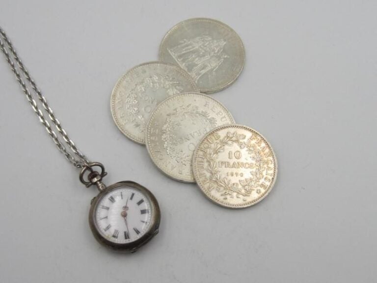 Lot de 3 pièces de 50 francs en argent, 1 pièce de 10 francs argent (11