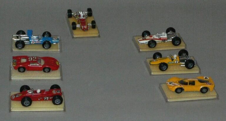 Lot de 7 modèles de course Formule 1 au 1/72éme - Collection «Champion » en