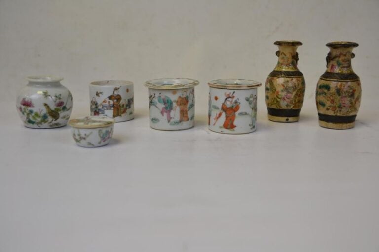 LOT DE CERAMIQUES MINIATURES DIVERSES