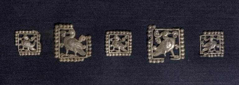 Lot de cinq plaques de Sogdiane en argent