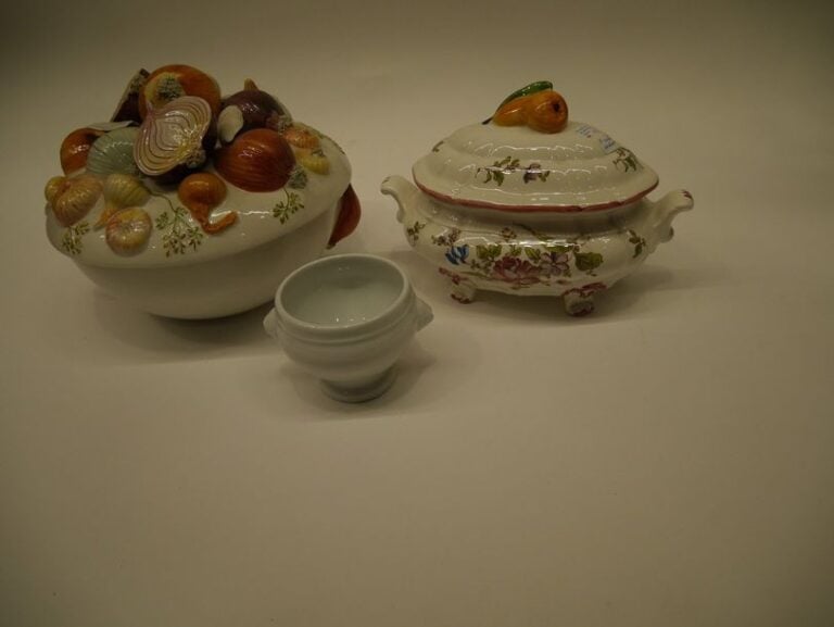 Lot de crémiers, Coupes à glace, Plateau, soupière etc