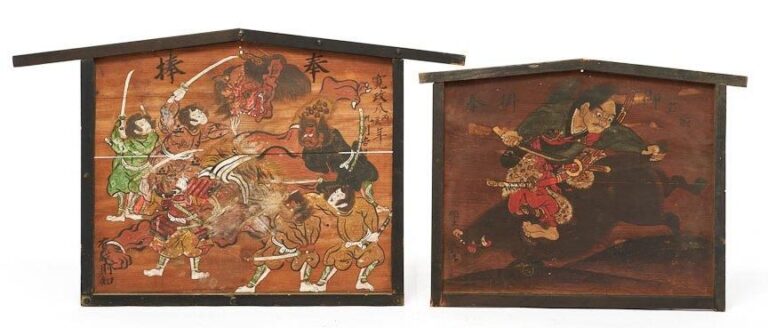 Lot de deux plaquettes en bois illustrèes et utilisèes comme offrandes dans les temples (ema