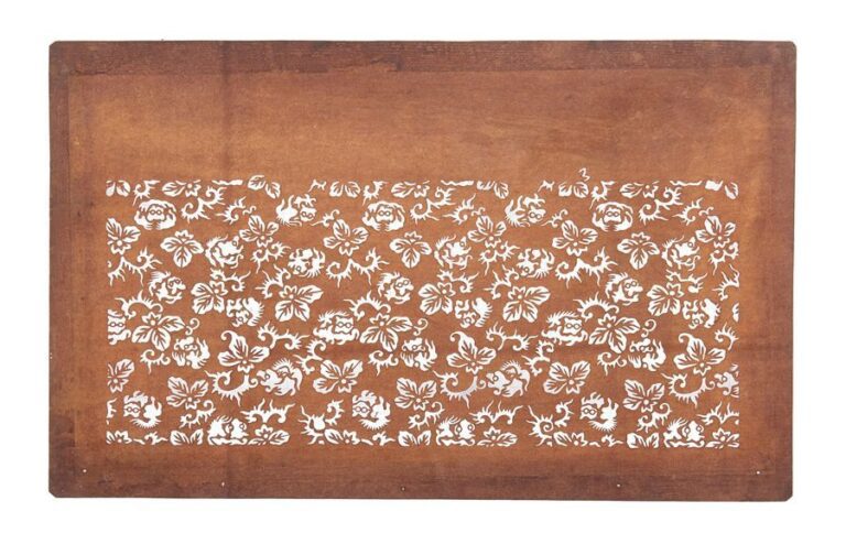Lot de dix katagami en papier (pochoir pour teindre les étoffes