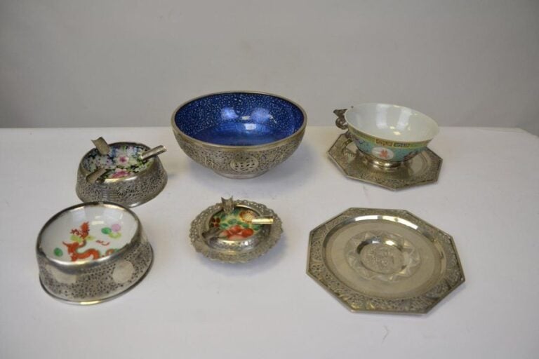 *LOT DE METAL ARGENTE
