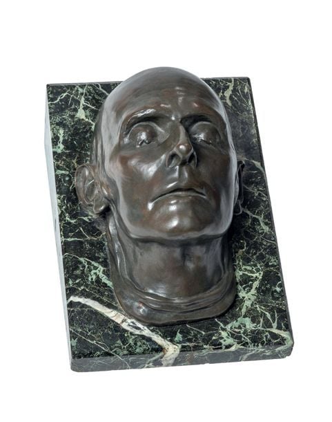 MASQUE MORTUAIRE EN BRONZE DE NAPOLEON Ier (1769-1821)