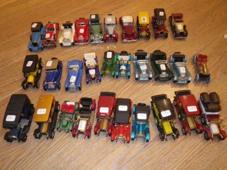 Matchbox Trente voitures Oldtimer - 90%