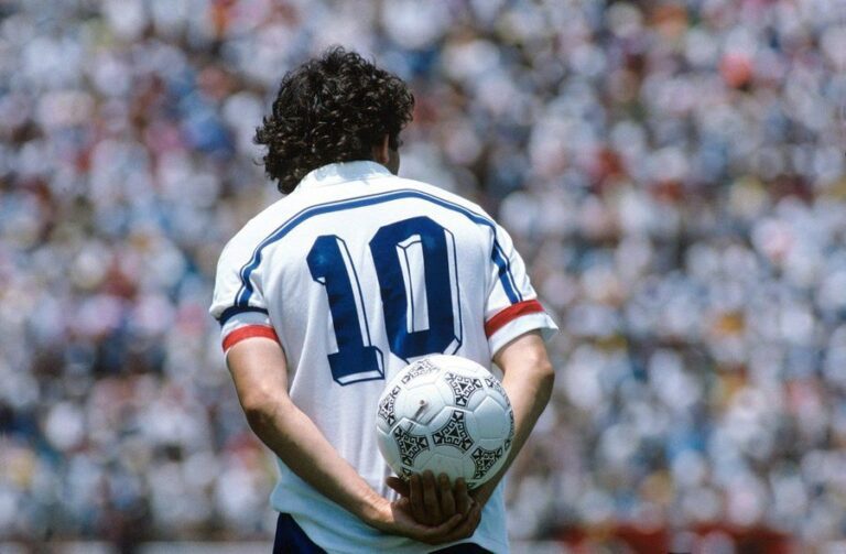 Michel Platini, France-URSS - Coupe du monde 1986 © L'Équipe 5 juin 198