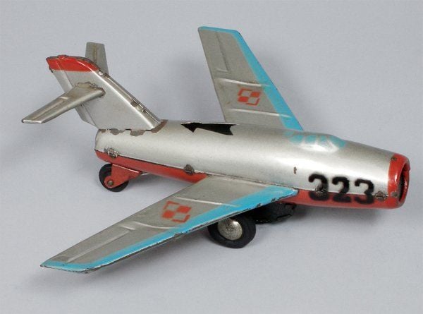 MIG 15 323 - Pologne - manufacture d'état Russe - vers 1960 - tôle - méc