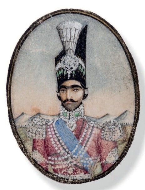 * Miniature figurant Nasseredin Shah jeune
