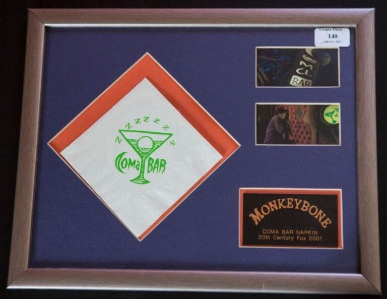 Monkeybone Cadre «Monkeybone» Serviette coma bar - Original vu à l'écran - encadré - Certificat d'authenticité 2001