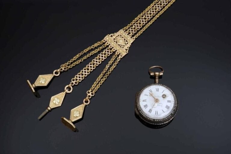 Montre de col en or rose et or jaune 18K (750%o