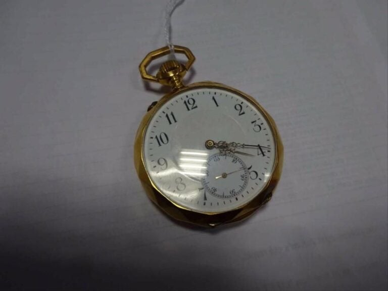 Montre de gousset en or jaune 18K (750°/00
