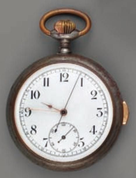 MONTRE DE POCHE en acier et o
