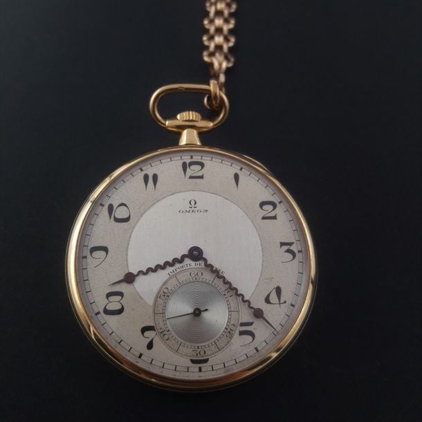 MONTRE DE POCHE en or jaune (750 millièmes) un