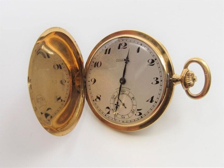 MONTRE de POCHE «savonnette» en or jaune (750 millièmes) un