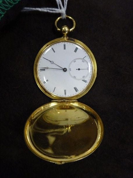 MONTRE savonnette en or jaune 18k (750 °/00