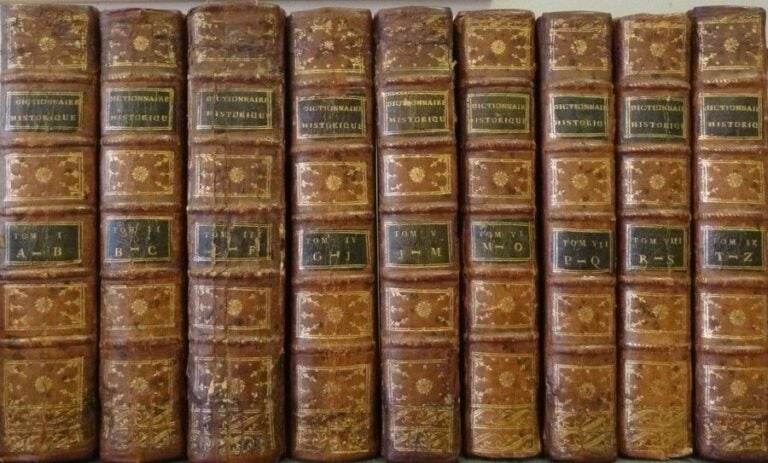 Nouveau dictionnaire historique ou Histoire abrégée