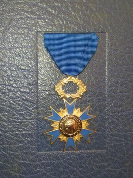Ordre national du Mérite, Claude Ducourtial / Georges Cabanier: "Ordre national du Mérite"