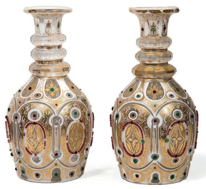 * Paire de carafes balustre en cristal