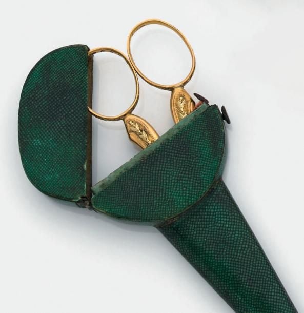 PAIRE de CISEAU