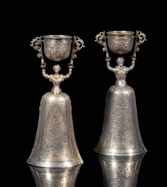 Paire de coupes de mariage dites Wager cup en argent de style Renaissanc