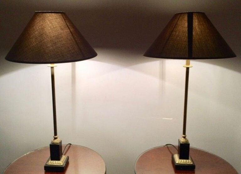 Paire de lampes en laito
