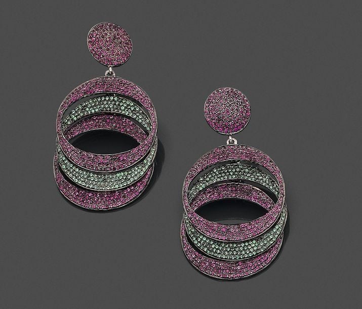 Paire de PENDANTS d'OREILLES en argent noirci (mi