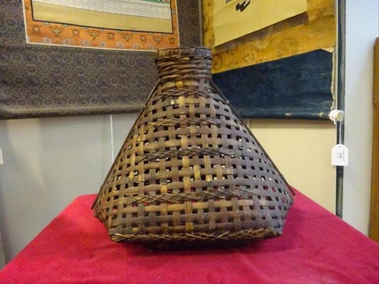 PANIER / CORBEILLE VANNE(E) DIFFORME POUR L'IKEBANA