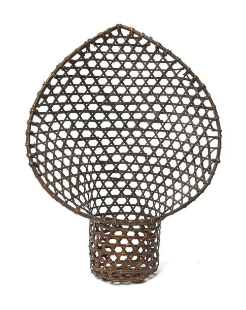 Panier pour arrangement de fleur bambou (ikebana) en forme de grand éventai