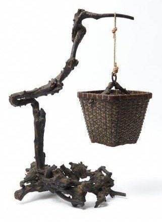 Panier pour arrangement de fleurs ikebana en bambou tressé (karo) de forme carré