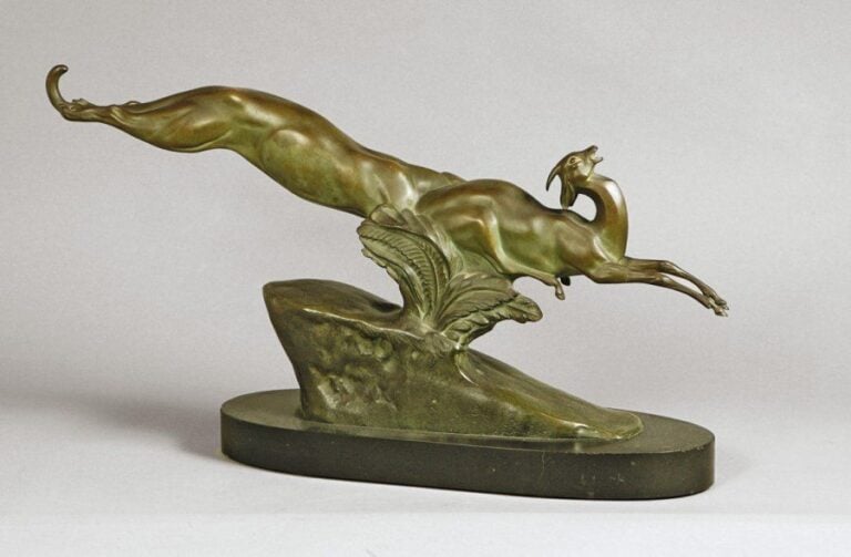 « Panthère Attaquant Une Antilope