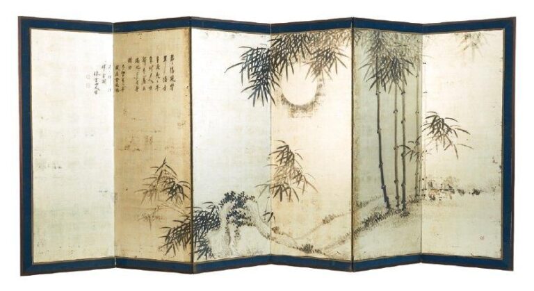 Paravent à six panneaux (byobu) doré à la feuille d'argent et garni d'une peinture à l'encre figurant des bambous pendant une nuit de pleine lune ainsi qu'un poème chinoi