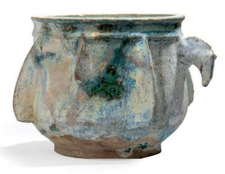 Pâte siliceuse à décor de lustre métallique sur glaçure turquoise