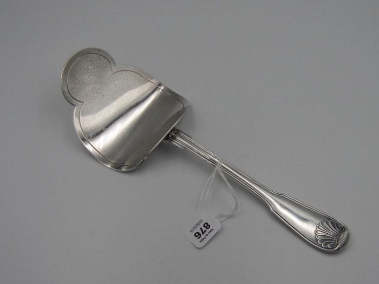 PELLE À ASPERGES en argent (950 millièmes) modèle filets coquilles Minerve 1er Titr