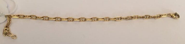 Petit bracelet à maillons enchaînés en or jaune 18 ct (750 millième