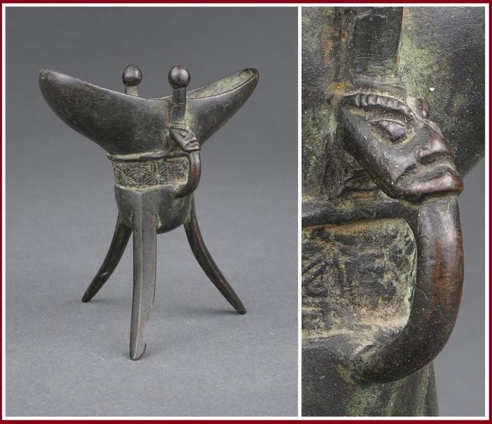 PETITE VERSEUSE RITUELLE ARCHAÏSANTE TRIPODE, JUE