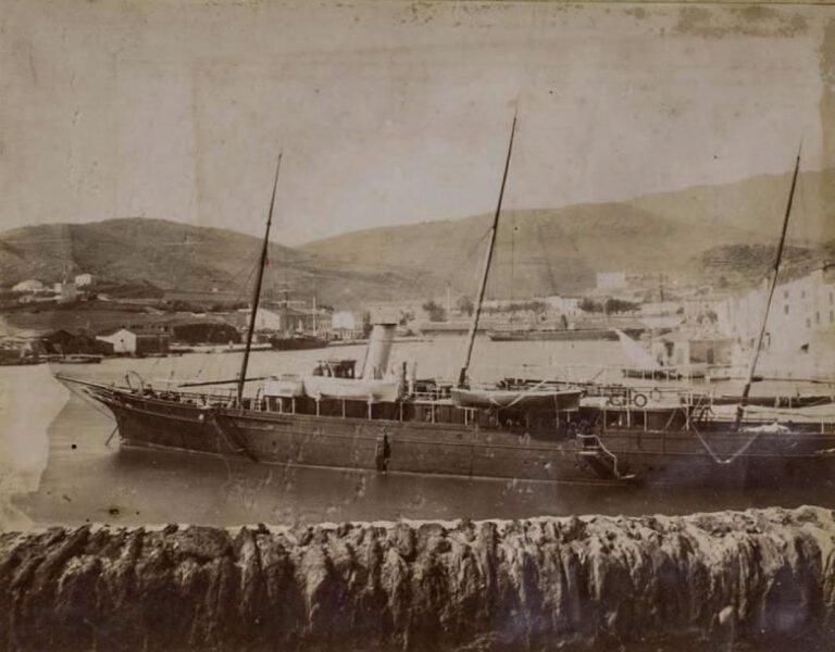 Photographie de la Nixe II ayant appartenu à l'archiduc Louis Salvator d'Autriche