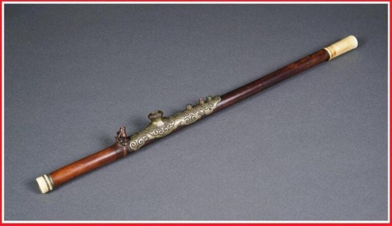 PIPE A OPIUM A FÛT DE BAMBOU