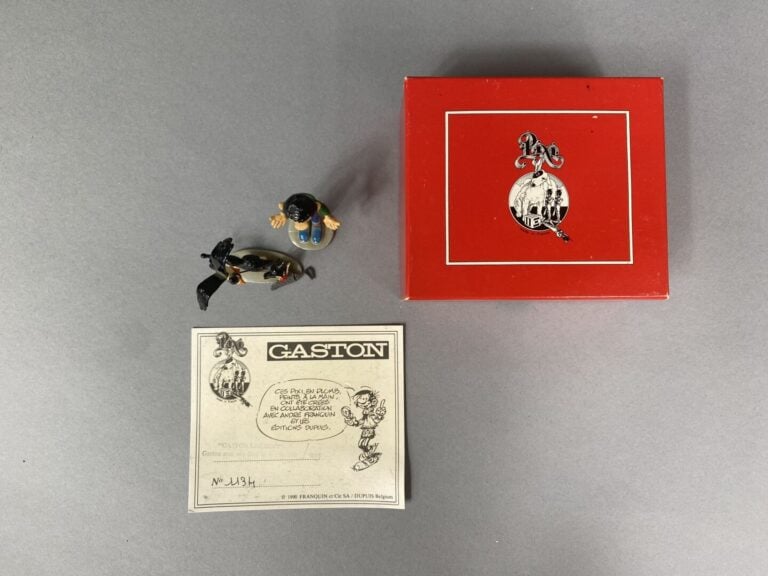PIXI - Gaston - Gaston Lagaffe avec son chat et sa mouette - Avec certificat d'…