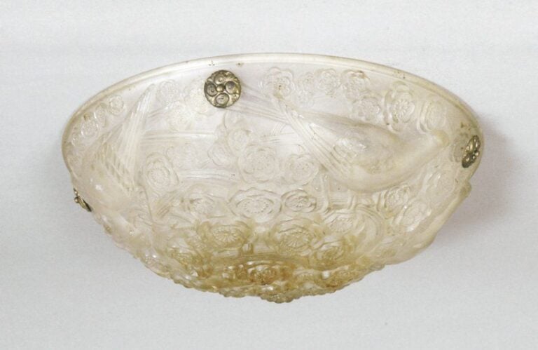 Plafonnier A Vasque Ronde Et Bombé