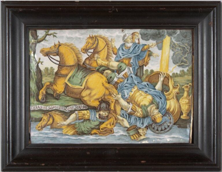Plaque rectangulaire ornée d'un décor polychrome figurant Moïse levant son bâton sur la mer des roseaux entrainant la submersion du roi Pharaon et de ses troupe