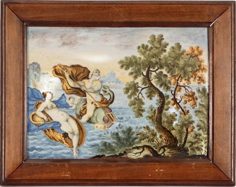 Plaque rectangulaire ornée d'un décor polychrome représentant Neptune sur son char et Amphitrite sur un coquillage parmi les flot
