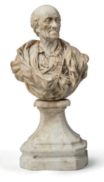 PORTRAIT DE VOLTAIRE (SUR UN PIÉDESTAL MOULURÉ)